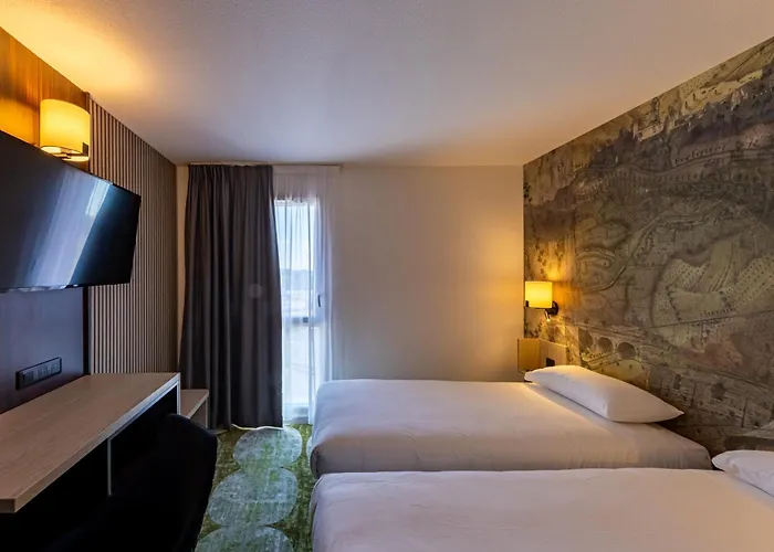 Hotel Pont Rouge , Carcassonne
